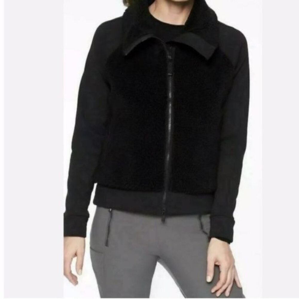 Athleta Navy Black Range Sherpa Jacket Size Medium